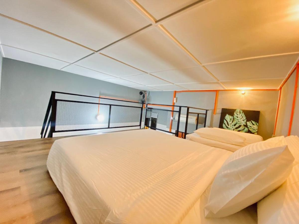 Ardour Lodge "A" Wing Tanjung Bungah  Exterior photo