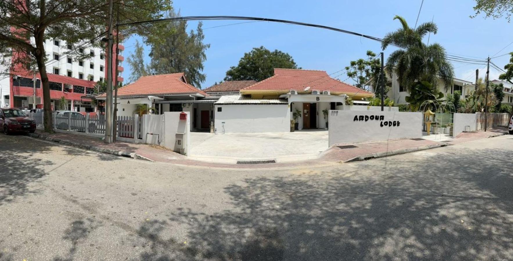 Ardour Lodge "A" Wing Tanjung Bungah  Exterior photo