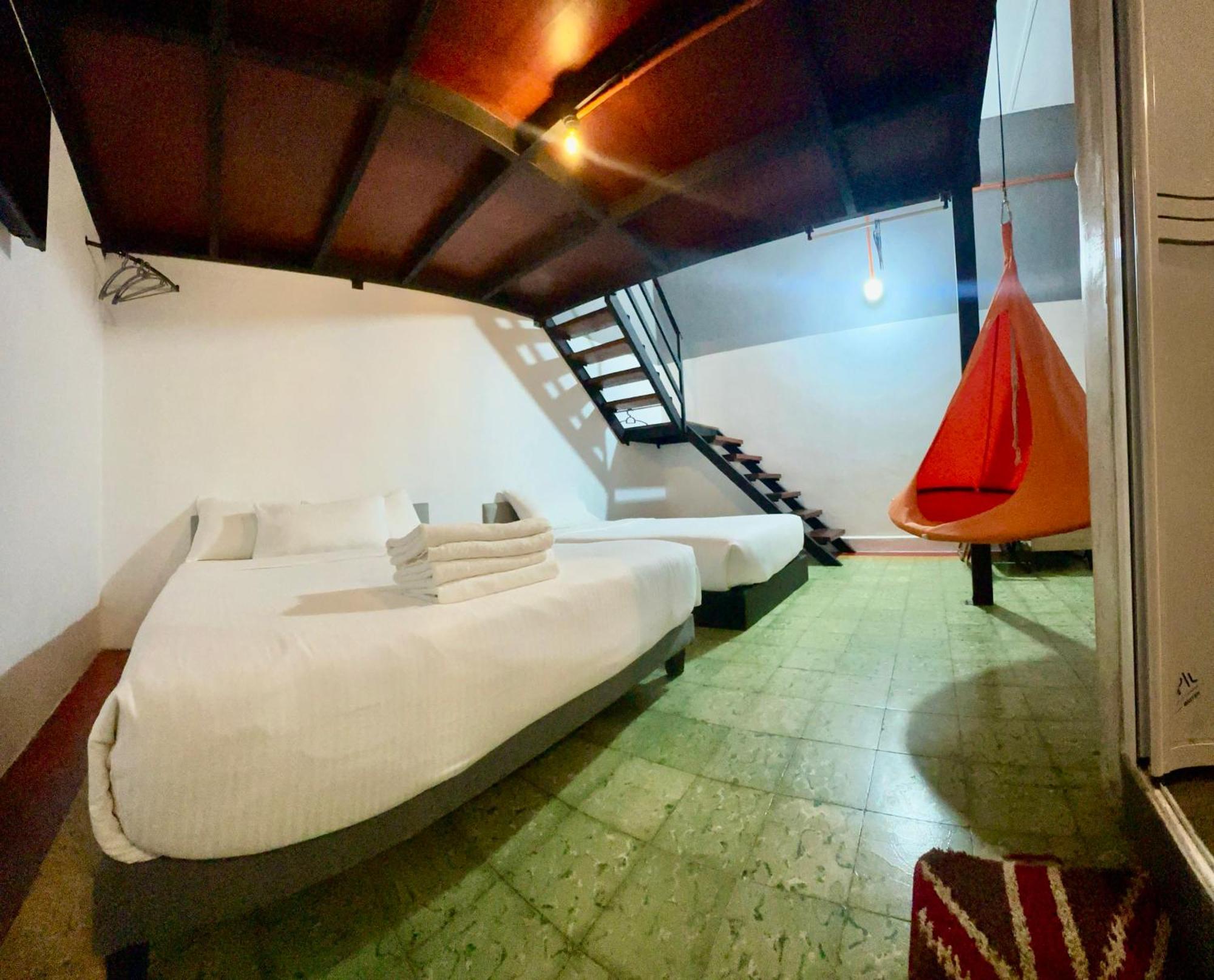 Ardour Lodge "A" Wing Tanjung Bungah  Exterior photo